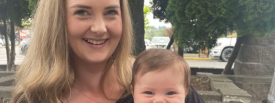 令人心碎：26岁年轻母亲和她5个月大的儿子露营地被树砸死