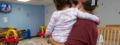 加拿大两名学龄前儿童被关押在美国移民与海关执法局，有人死亡