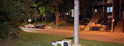 无惧警方监控：多伦多Parkside测速摄像头11个月内第7次被破坏