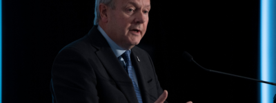 前央行行长：贸易战两败俱伤，加拿大美国正同时步入衰退