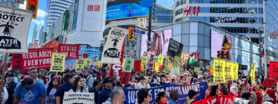 加拿大爆发”全国抗议”! 多伦多数千人涌上街头, 反对卡尼5大新政