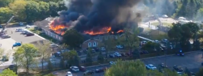 突发：美国密歇根一教堂发生枪击纵火至少4死8伤枪手被击毙