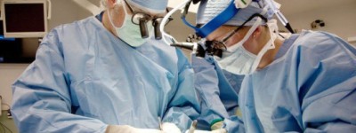 加拿大男子向陌生人捐出一颗肾，只为救肾病末期的老妈….