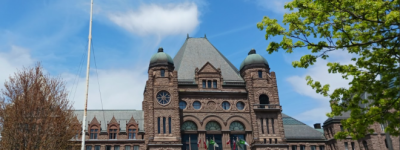 安省议会在休会137天后复会：禁止测速照相机立法将通过