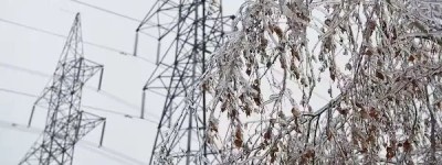 断枝！断路！断电！断公交！断地铁！灾难性冻雨袭击魁北克