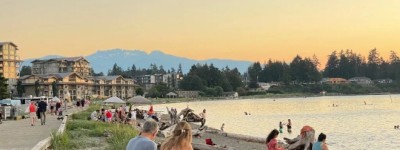 长寿密码在这里！BC省养老小镇百岁老人分享秘诀