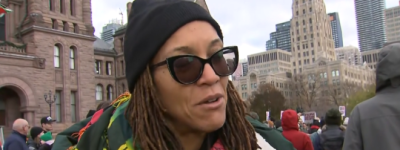 多伦多数千名租客在全国住房日集会游行抗议安省60号法案