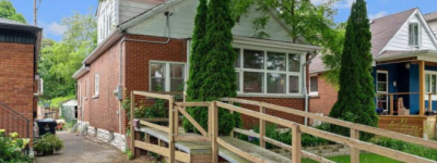 士嘉堡百年独立屋75万秒出！惊人的烟熏味已经渗入墙壁！