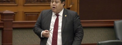 安省省议员曹志豪发言悼念香港火灾遇难者