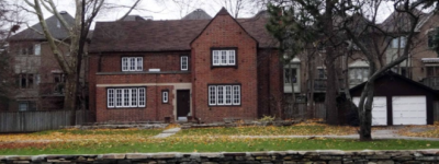 加拿大情侣自掏$22万修复市政百年老宅自住！终被扫地出门