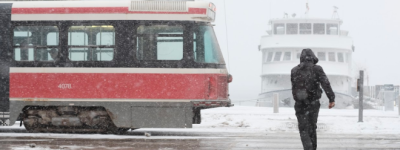 环境部发布多伦多大风警告：风速或高达90公里/小时可能停电