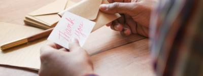 加拿大女高管买大批礼物卡仅一张有效 损失数千加元！