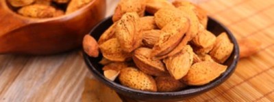 凤梨vs菠萝、樱桃vs车厘子、杏仁vs巴旦木……这些食物之间到底是什么关系？