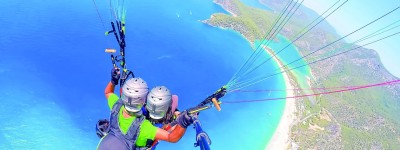 在土耳其体验滑翔伞魔力