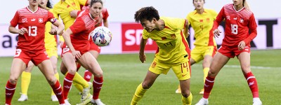 中国女足将在悉尼迎战巴西和哥伦比亚，足协副主席孙雯观战