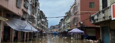 广东英德洪水浸城，超警戒水位8.57米，历史实测最高