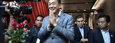 泰王批准新内阁名单 新首相社德他兼任财长