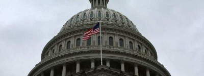 美国参议院辩论临时拨款法案 防政府关闭