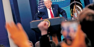 重返白宮滿一年演說　特朗普吹噓「365項成就」：連上帝也為我自豪