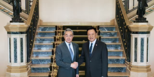 泰国总理阿努廷会见王毅：感谢中方为泰柬妥处边境冲突所作不懈努力