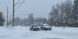 隔夜降雪为多伦多及GTA带来5厘米积雪：早高峰通勤受影响