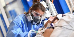 浪费了14亿！审计长批安省自2021年以来报废10亿件个人防护装备