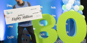 本周五的Lotto Max头奖奖金累积到8000万元！有史以来第四次