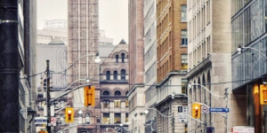 加拿大年轻人惨状: 失去梦想, 遭工作”绑架”, 被房租逼到回国…