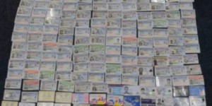 密密麻麻一片：大温偷邮件案 346 身份证、496 张银行卡曝光！