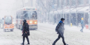 环境部发警报：多伦多气温迅速下降出行困难，局部可能停电