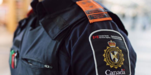 加拿大2024财年共遣返1.8万人：单次遣返成本高达1.25万