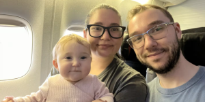 Flair航空公司突然改规定，多伦多年轻夫妇在最后一刻被拒绝登机