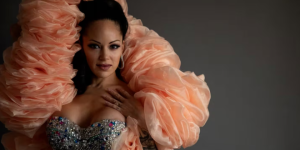 脱衣舞俱乐部居然拿到1000万安省政府资金：培训新行业女性？