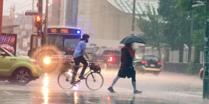 环境部发黄色预警：大多伦多有冻雨，面临洪水风险和强风影响