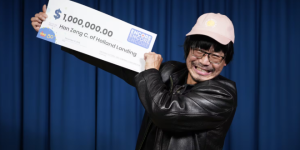 坚持买彩票30年，华裔男子中100万大奖：希望回中国看望家人