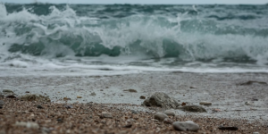 大温人开年慌了 异常高潮沿岸要淹！天气变冷 要下雪！