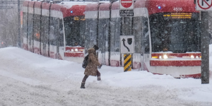 黄色降雪预警：多伦多大雪可能给周一早高峰通勤带来挑战