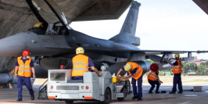 台军退役飞行员曝料：台军F-16V升级后飞控一塌糊涂，飞它就是在玩命