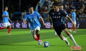 “闽超”岚台交流赛在平潭鸣哨开赛
