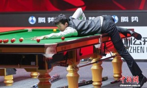 2026世界斯诺克·深圳公开赛：吴宜泽险胜晋级 丁俊晖决胜局惜败