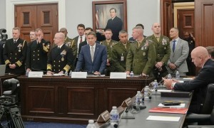 美代理海軍部長：正暫停對台140億美元軍售