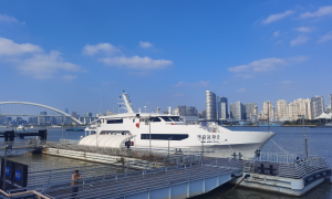 A股三大指數漲跌不一　3600股飄綠