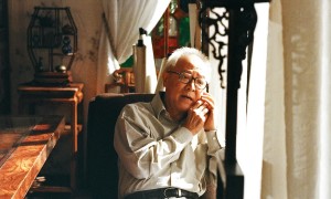 無綫下周一重播「戲劇大師」鍾景輝作品《甜孫爺爺》