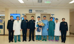 全球首例！中国医生用猪肝“救活”患者