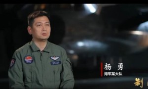 解读《制胜》- 第一集《战旗所向》之二：海军舰载机试飞员