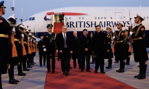 英首相访华，心中只有一个词