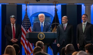 美贸易代表威胁：和中欧日韩的协议依然算数，都得履行