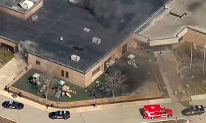 “亲人死于以色列空袭”，他在美国枪击犹太教堂