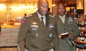 中美军机对峙，美司令向韩方道歉