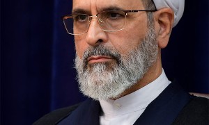 伊朗宣布：阿里礼萨·阿拉菲将成为伊朗临时领导委员会的法学家成员